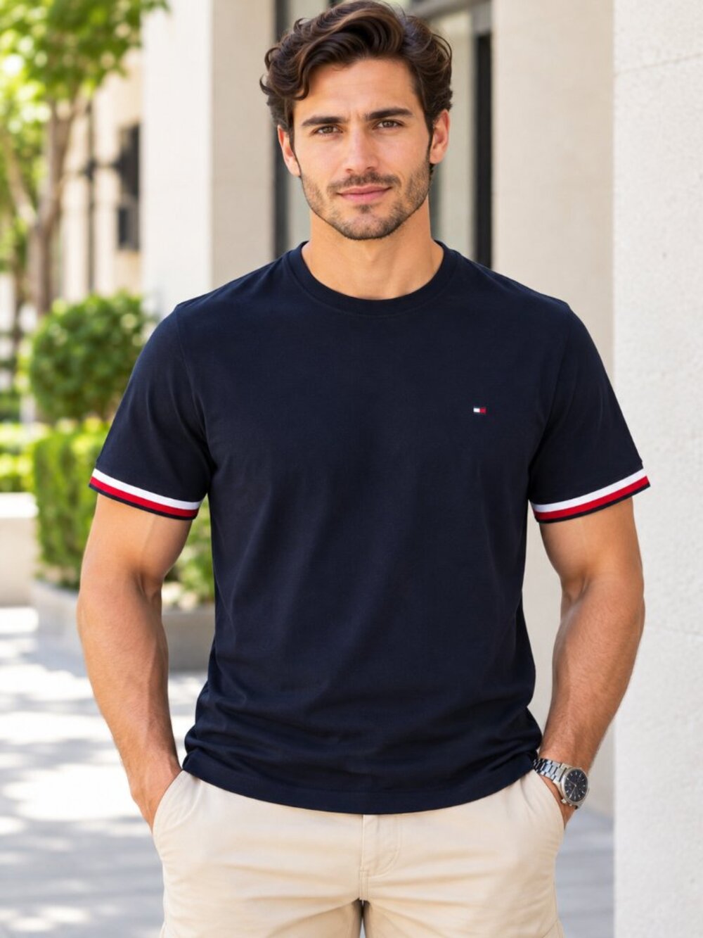 Tommy Hilfiger Men’s Navy Logo Crew Neck T-Shirt Size M NWT